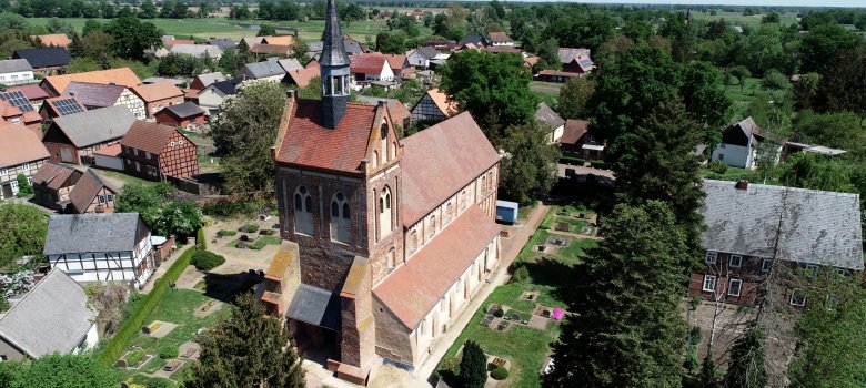 Aerial view of Beuster with St. Nicholas Church