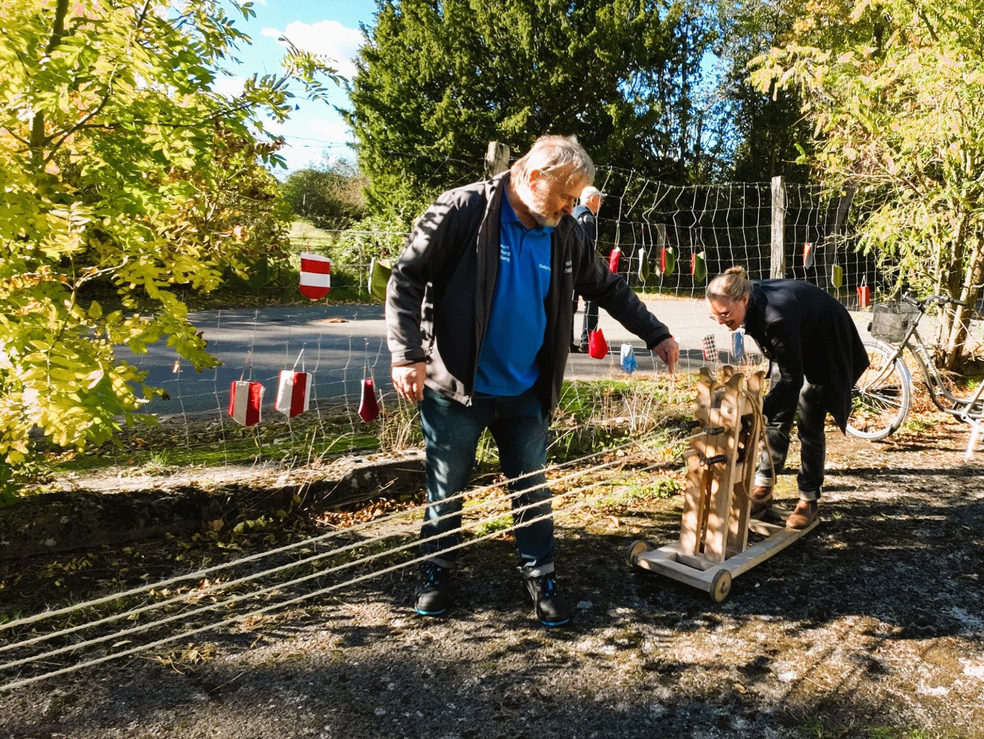 Joint rope turning with Detlef Preetz at the workshop of living traditions