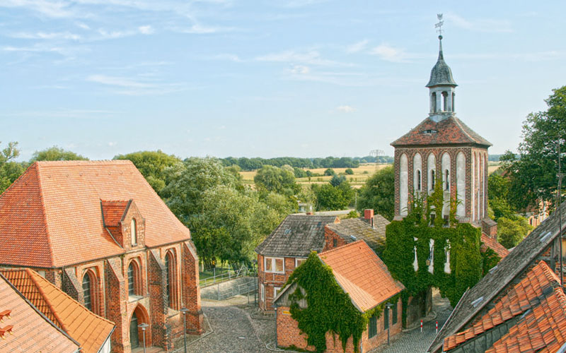 Seehausen Salzkirche und Beustertor