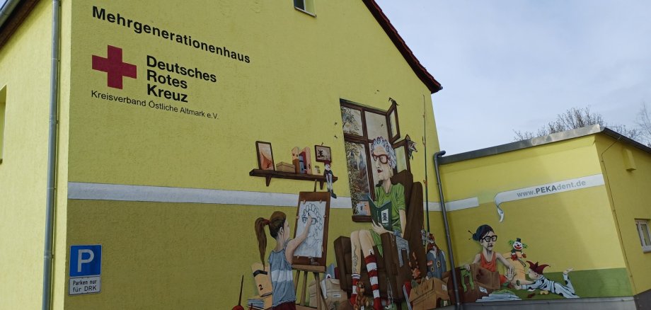Jugendclub in Seehausen Giebelansicht des Mehrgenerationenhauses