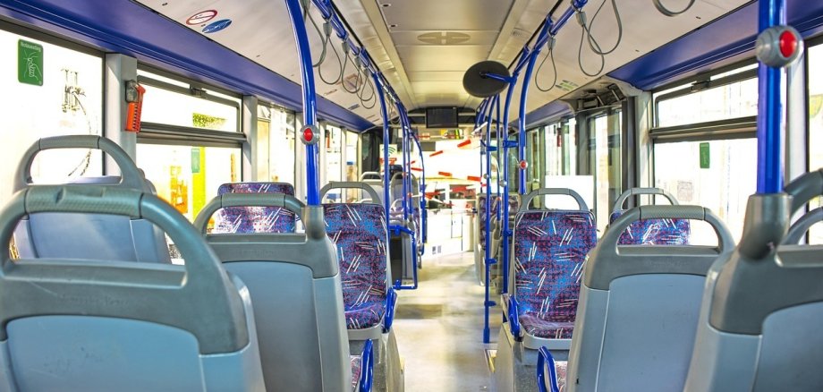 Innenraum eines Busses Innenraum eines Busses